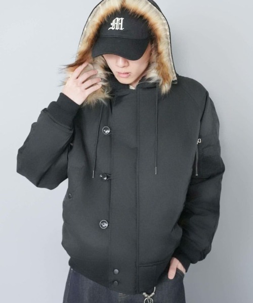 エンポリオアルマーニ N-2B フライトジャケット ブルゾン 短丈 フーディ エンポリオアルマーニ N-2B フライトジャケット ブルゾン 短丈