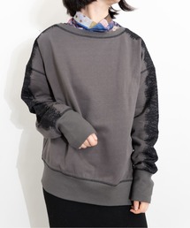 Lace docking sweat