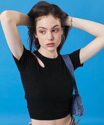 レディース クロップカットアウトスリムリブ半袖Tシャツ [ブラック]