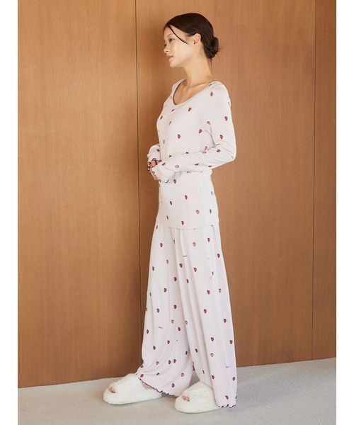 新品タグ付き　ジェラートピケ　いちご柄　ルームウェア　上下セット　パジャマ ジェラートピケ いちご柄 ルームウェア｜Yahoo!フリマ（旧PayPayフリマ）