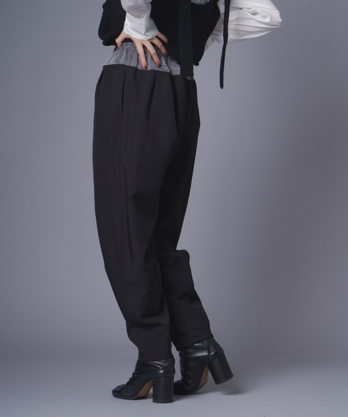 terrace（テラス）の「バイカラーブロッキングツータックパンツ（その他パンツ・レディース・ブラウン/ブラック/カーキ・MEDIUM）」の8枚目の写真
