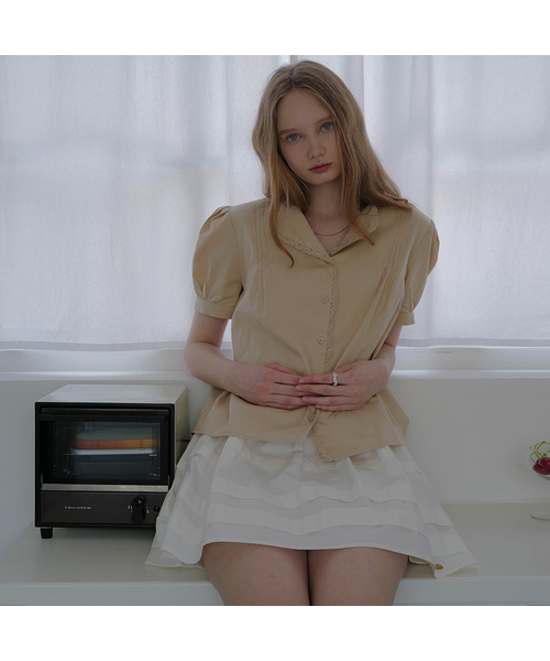 Lace Puff Blouse [Beige]