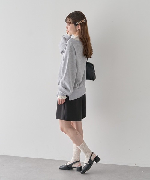 earth music&ecology(アースミュージックアンドエコロジー)の「【2026SS/先行予約】裾スリット裏毛プルオーバー(スウェット・レディース・イエロー/ピンク/杢グレー/アイボリー・FREE)」の8枚目の写真