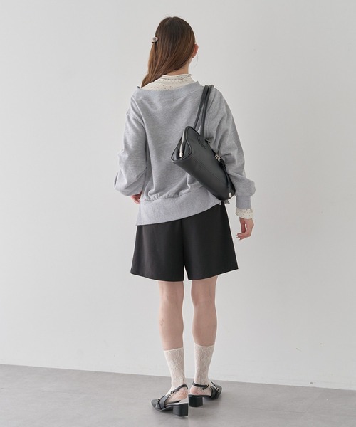 earth music&ecology(アースミュージックアンドエコロジー)の「【2026SS/先行予約】裾スリット裏毛プルオーバー(スウェット・レディース・イエロー/ピンク/杢グレー/アイボリー・FREE)」の10枚目の写真