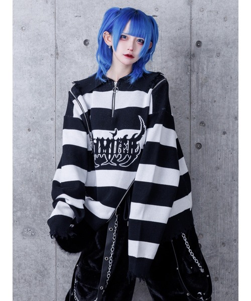 Amilige(アミリージュ)の「クロスAmilige変形ZIPニット(ニット/セーター・レディース・ブラック×ホワイト/パープル系その他/レッド系その他・FREE)」の3枚目の写真