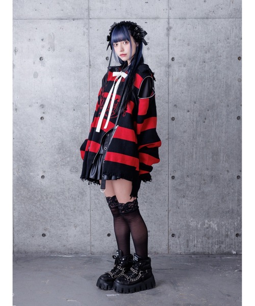 Amilige(アミリージュ)の「クロスAmilige変形ZIPニット(ニット/セーター・レディース・ブラック×ホワイト/パープル系その他/レッド系その他・FREE)」の8枚目の写真