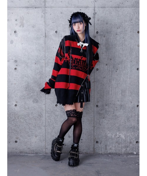 Amilige(アミリージュ)の「クロスAmilige変形ZIPニット(ニット/セーター・レディース・ブラック×ホワイト/パープル系その他/レッド系その他・FREE)」の6枚目の写真