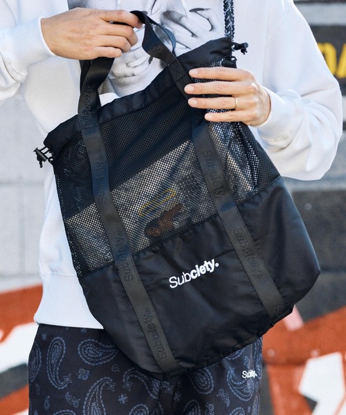 Subciety(サブサエティ)の「Mesh shoulder tote bag(ショルダーバッグ・メンズ・オレンジ/オリーブ/ブラック・FREE)」の1枚目の写真