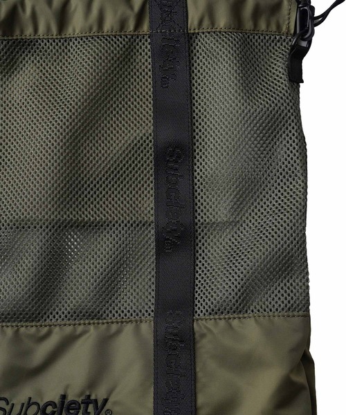 Subciety(サブサエティ)の「Mesh shoulder tote bag(ショルダーバッグ・メンズ・オレンジ/オリーブ/ブラック・FREE)」の16枚目の写真