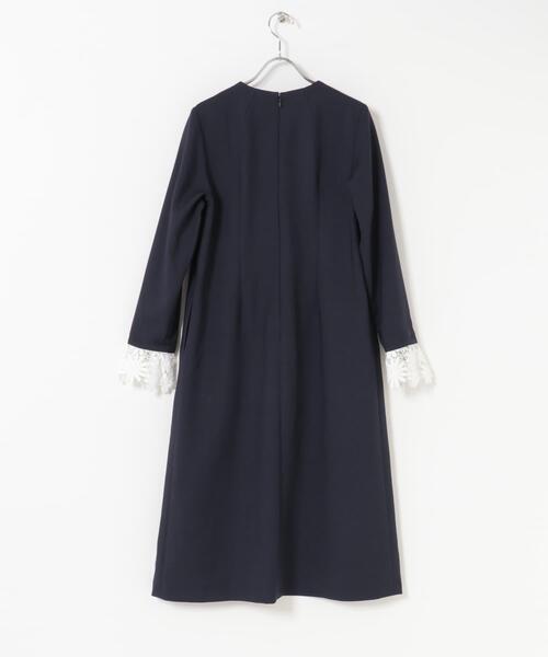 URBAN RESEARCH ROSSO WOMEN(アーバンリサーチ ロッソ)の「『WEB限定』袖レースワンピース(ワンピース・レディース・ネイビー・36/38)」の16枚目の写真