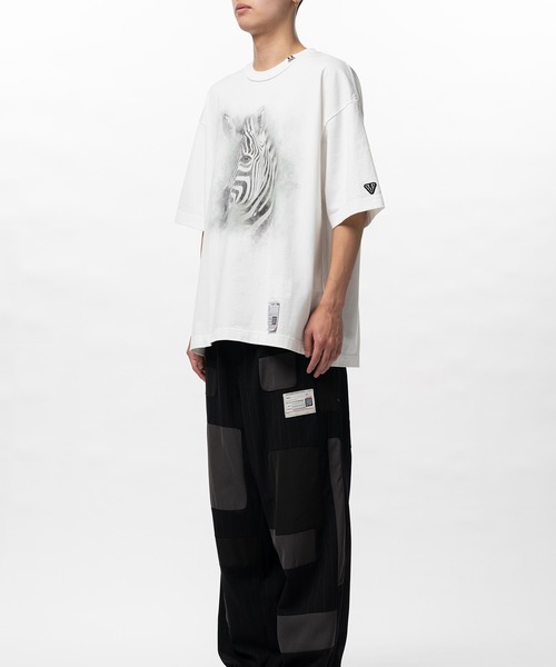 Maison MIHARA YASUHIRO(メゾンミハラヤスヒロ)の「Horse Printed T-shirt(Tシャツ/カットソー・メンズ・ホワイト/ブラック・44/46/48)」の14枚目の写真