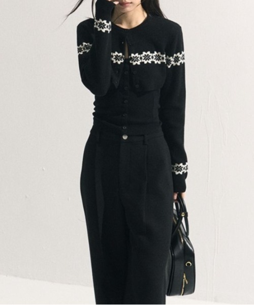 Vipoa(ヴィポア)の「2piece set cardigan(カーディガン/ボレロ・レディース・ブラック/レッド・FREE)」の4枚目の写真