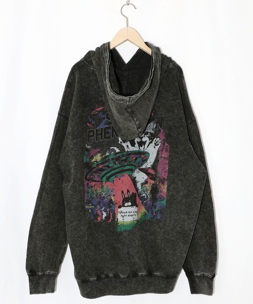 ScoLar(スカラー)の「153774:超常現象プリント ケミカル加工裏毛パーカー(パーカー・レディース・ブルー/チャコールグレー/パープル・M)」の5枚目の写真