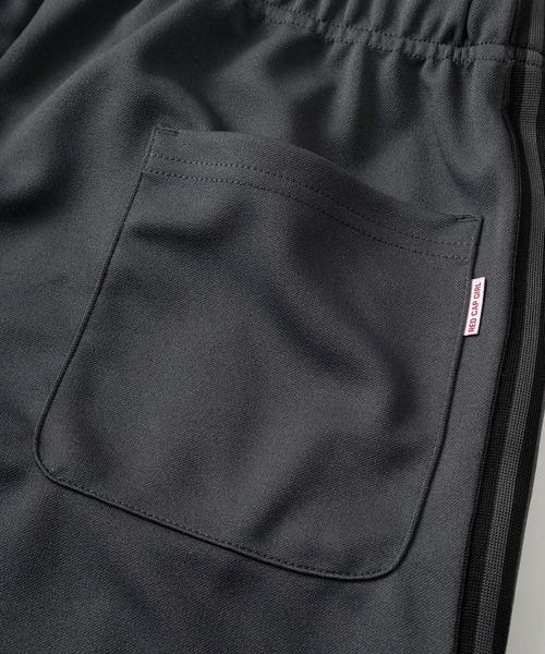 Red Cap Girl(レッドキャプガール)の「【70】【RCG/レッドキャップガール】サイドライン トラックパンツ/ジャージ/メンズ/レディース/ユニセックス/セットアップ可能(その他パンツ・メンズ・アイボリー/チャコールグレー/ブラック・XL/L/M)」の12枚目の写真