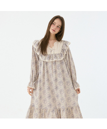 LUNALUZ STUDIO（ルナルス）の「女性フリーベモーダルコットンVネック長袖ワンピースパジャマ（ルームウェア/パジャマ）」