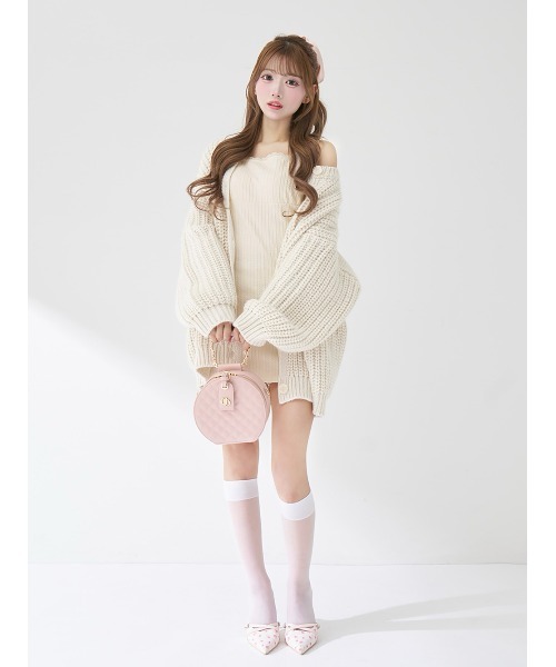 Darich(ダーリッチ)の「ロービングカラーニットカーディガン(カーディガン/ボレロ・レディース・アイボリー/サックスブルー/ピンク/イエロー・FREE)」の7枚目の写真