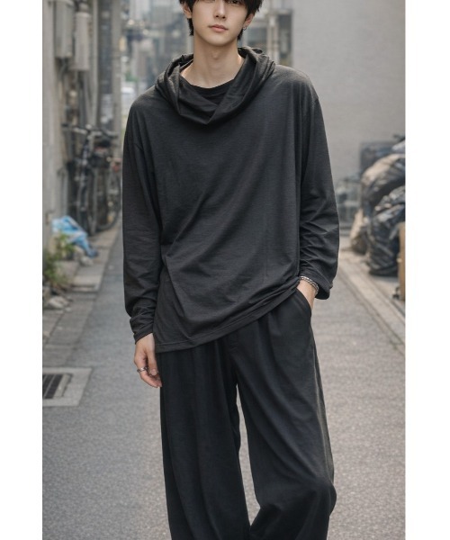 Sakka（サッカ）の「GGD国産オフタートルネックルーズフィットロンTEE（Tシャツ/カットソー・メンズ・ブラック/オフホワイト・FREE）」の4枚目の写真