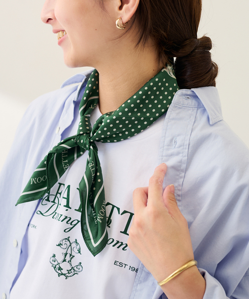 FRAMeWORK（フレームワーク）の「GIFT SHOP 別注シルクバンダナ（バンダナ/スカーフ・レディース・ベージュ/グリーン・FREE）」の8枚目の写真