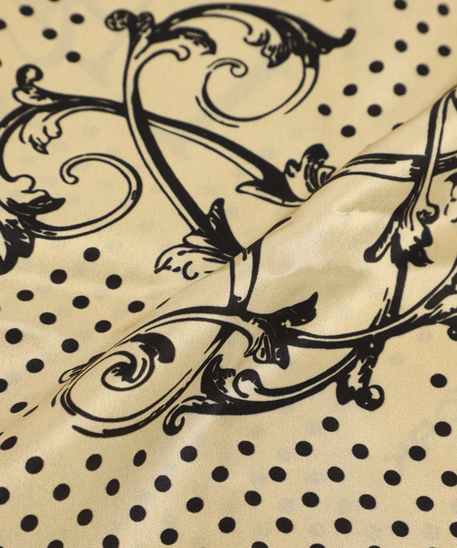 FRAMeWORK（フレームワーク）の「GIFT SHOP 別注シルクバンダナ（バンダナ/スカーフ・レディース・ベージュ/グリーン・FREE）」の12枚目の写真