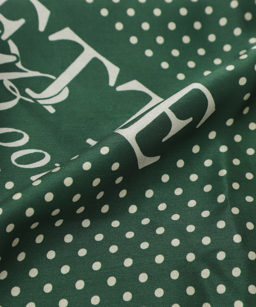 FRAMeWORK（フレームワーク）の「GIFT SHOP 別注シルクバンダナ（バンダナ/スカーフ・レディース・ベージュ/グリーン・FREE）」の15枚目の写真