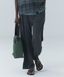 CULLNI（クルニ）の「Double Cloth Tuck Wide Pant（スラックス）」