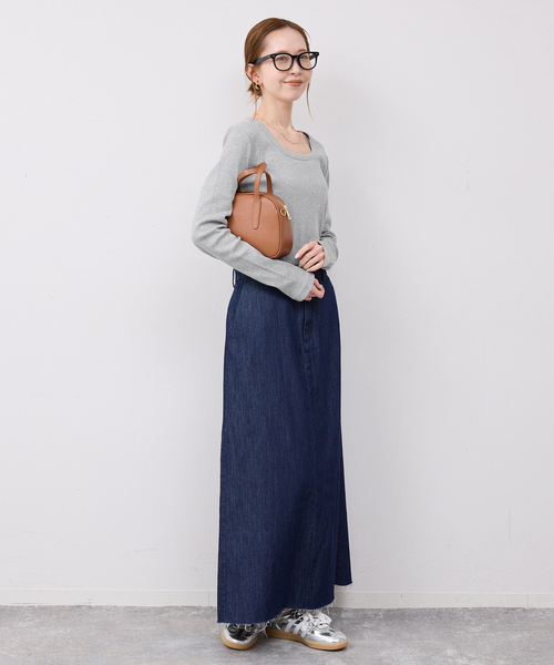 SLOBE IENA（スローブイエナ）の「《WEB限定/追加》パーフェクトカットソー（Tシャツ/カットソー・レディース・ネイビー/グレー/レッド/イエロー・FREE）」の6枚目の写真