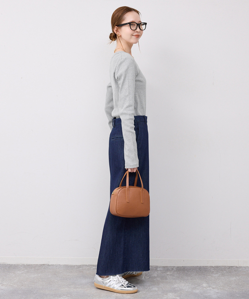 SLOBE IENA（スローブイエナ）の「《WEB限定/追加》パーフェクトカットソー（Tシャツ/カットソー・レディース・ネイビー/グレー/レッド/イエロー・FREE）」の7枚目の写真