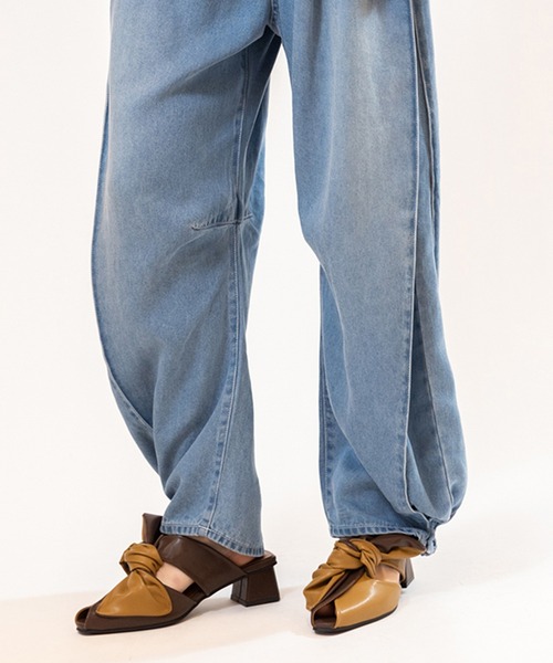 OSMOSIS（オズモーシス）の「リボンサンダル（サンダル・レディース・イエロー系その他/アイボリー/ブラック・23.5cm/24.5cm/24cm）」の3枚目の写真