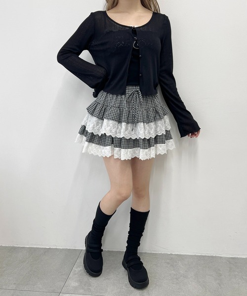 PHILLY(フィリー)の「フリルメロウカーディガン(カーディガン/ボレロ・レディース・ブラック/アイボリー・FREE)」の19枚目の写真