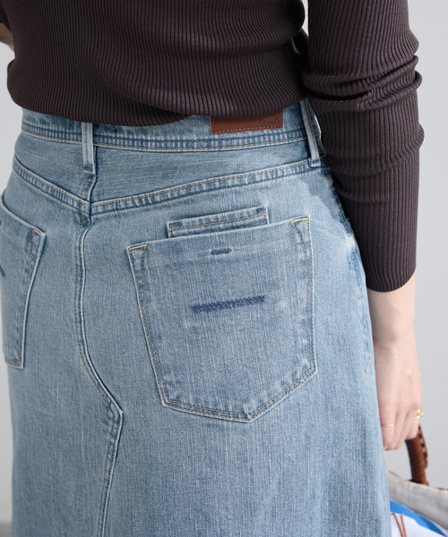 IENA（イエナ）の「YANUK/ヤヌーク Flare Long Skirt スカート（デニムスカート・レディース・ブルー・SMALL/MEDIUM/LARGE）」の2枚目の写真