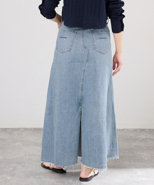 IENA（イエナ）の「YANUK/ヤヌーク Flare Long Skirt スカート（デニムスカート・レディース・ブルー・SMALL/MEDIUM/LARGE）」の13枚目の写真