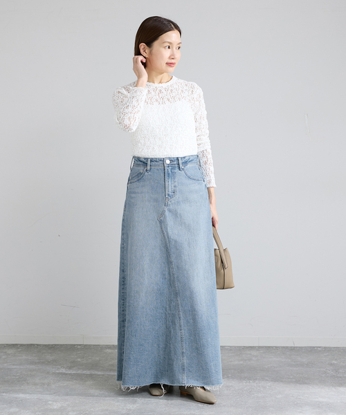 IENA（イエナ）の「YANUK/ヤヌーク Flare Long Skirt スカート（デニムスカート・レディース・ブルー・SMALL/MEDIUM/LARGE）」の14枚目の写真