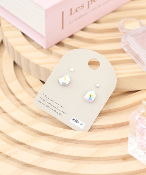 JOSSDROPS(ジョズドロップス)の「JOSSDROPS 4点セット 金属アレルギー対応 樹脂ポスト 日本製 キラキラ オーロラ ピアス 男女兼用(ピアス(両耳用)・レディース・ブルー/その他4/その他12/その他6/その他2/その他5/イエロー/パープル/ラベンダー/その他11/その他10/レインボー/レッド/その他8/ピンク/その他9/ストーン/その他1・FREE)」の8枚目の写真