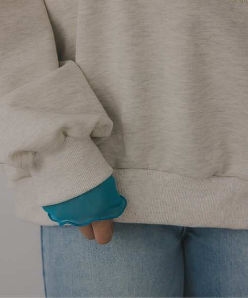 210nouve（トゥージュヌーブ）の「VINTAGE ロゴ オーバーサイズ 刺繍 スウェット トレーナー（スウェット・レディース・チャコールグレー/オレンジ/オートミール・FREE）」の17枚目の写真