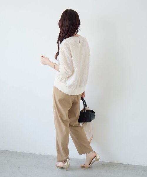 le.coeur blanc（ルクールブラン）の「《WEB限定》ジャガードクルーネックブラウス（シャツ/ブラウス・レディース・ライトピンク/ブラック/アイボリー・38）」の7枚目の写真