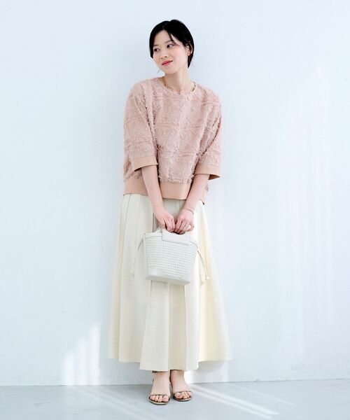 le.coeur blanc（ルクールブラン）の「《WEB限定アイテム》ジャガードクルーネックブラウス（シャツ/ブラウス・レディース・ライトピンク/ブラック/アイボリー・38）」の4枚目の写真