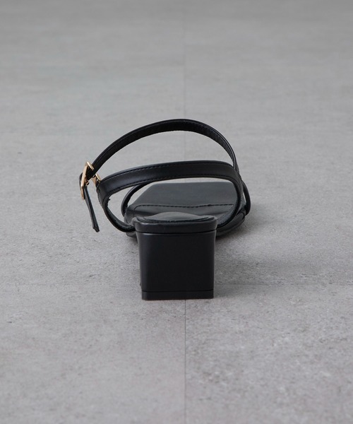 Lui's（ルイス）の「アンクルストラップサンダル（サンダル・レディース・ブラック・L/M）」の6枚目の写真