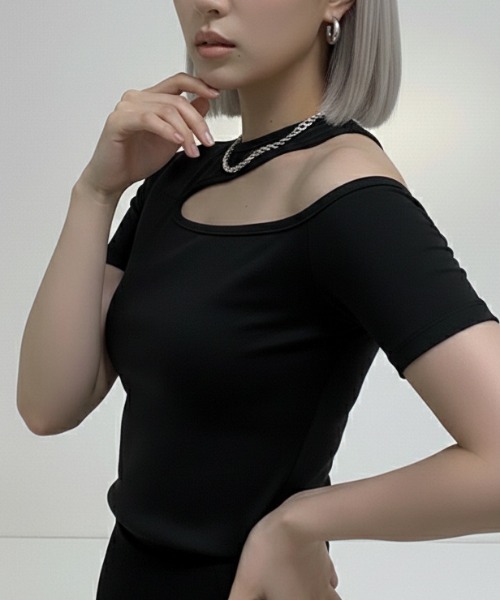 NANEA（ナネア）の「ワンショル風カットアウトワンピース（ワンピース・レディース・グレー/ブラック・MEDIUM）」の10枚目の写真