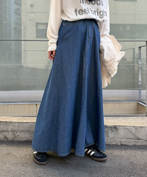 CIAOPANIC TYPY(チャオパニックティピー)の「【大人見え/軽量】リメイク風柔らかデニムロングフレアスカート(スカート・レディース・サックスブルー/ブルー・MEDIUM/SMALL)」の5枚目の写真