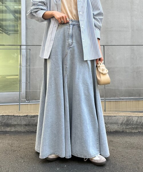 CIAOPANIC TYPY(チャオパニックティピー)の「【大人見え/軽量】リメイク風柔らかデニムロングフレアスカート(スカート・レディース・サックスブルー/ブルー・MEDIUM/SMALL)」の20枚目の写真