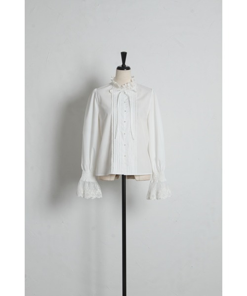 tocco closet（トッコ　クローゼット）の「リボン付きレース切り替えピンタックブラウス（シャツ/ブラウス・レディース・ネイビー/オフホワイト・M）」の12枚目の写真