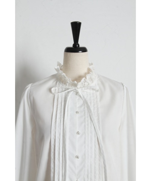 tocco closet（トッコ　クローゼット）の「リボン付きレース切り替えピンタックブラウス（シャツ/ブラウス・レディース・ネイビー/オフホワイト・M）」の15枚目の写真