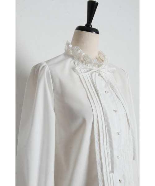 tocco closet（トッコ　クローゼット）の「リボン付きレース切り替えピンタックブラウス（シャツ/ブラウス・レディース・ネイビー/オフホワイト・M）」の17枚目の写真