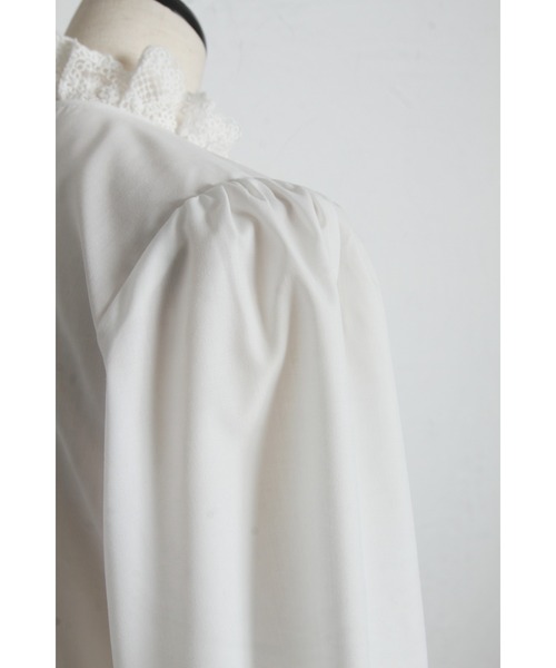 tocco closet（トッコ　クローゼット）の「リボン付きレース切り替えピンタックブラウス（シャツ/ブラウス・レディース・ネイビー/オフホワイト・M）」の19枚目の写真