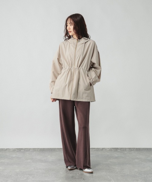 GLOBAL WORK(グローバルワーク)の「エアかる撥水マウンテンパーカー/601298(パーカー・レディース・グレイッシュベージュ/ベージュ/ブラウン・LARGE/MEDIUM)」の10枚目の写真