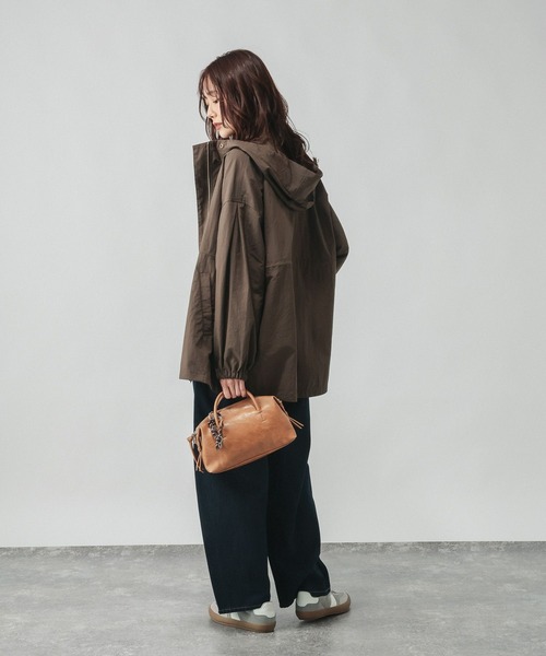 GLOBAL WORK(グローバルワーク)の「エアかる撥水マウンテンパーカー/601298(パーカー・レディース・グレイッシュベージュ/ベージュ/ブラウン・LARGE/MEDIUM)」の6枚目の写真