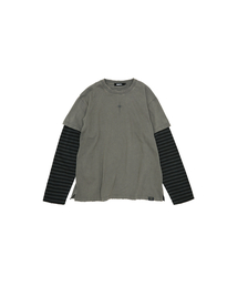 MEA（メア）の「DAMAGED LAYERED BOXY TOP [KHAKI]（Tシャツ/カットソー）」