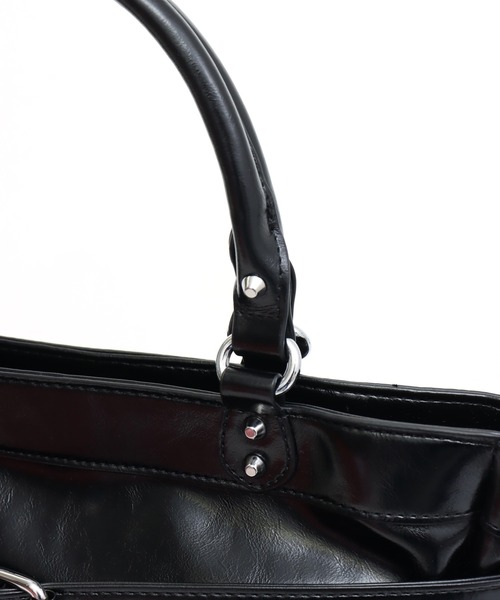 ANAP（アナップ）の「ベルト付き ポケットバッグ（ショルダーバッグ・レディース・ホワイト/ブラック・F）」の9枚目の写真