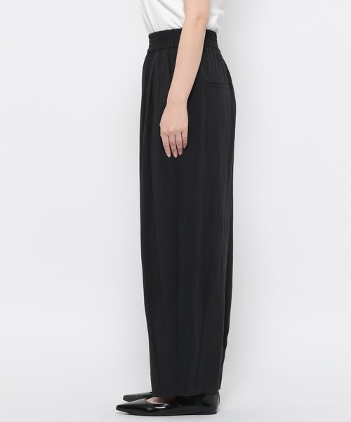 LOWRYS FARM(ローリーズファーム)の「フィブリルイージーコクーンパンツ 664956(その他パンツ・レディース・ベージュ/アイボリー/ブラック・SMALL/MEDIUM/LARGE)」の5枚目の写真