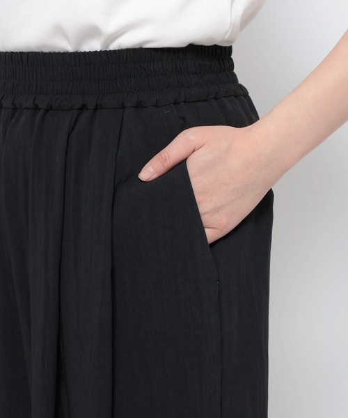 LOWRYS FARM(ローリーズファーム)の「フィブリルイージーコクーンパンツ 664956(その他パンツ・レディース・ベージュ/アイボリー/ブラック・SMALL/MEDIUM/LARGE)」の8枚目の写真